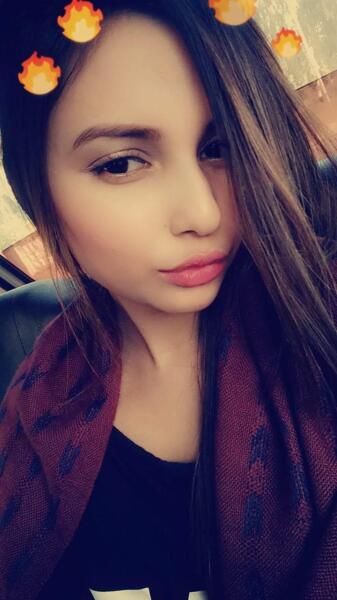5df4af7745de24.24976146